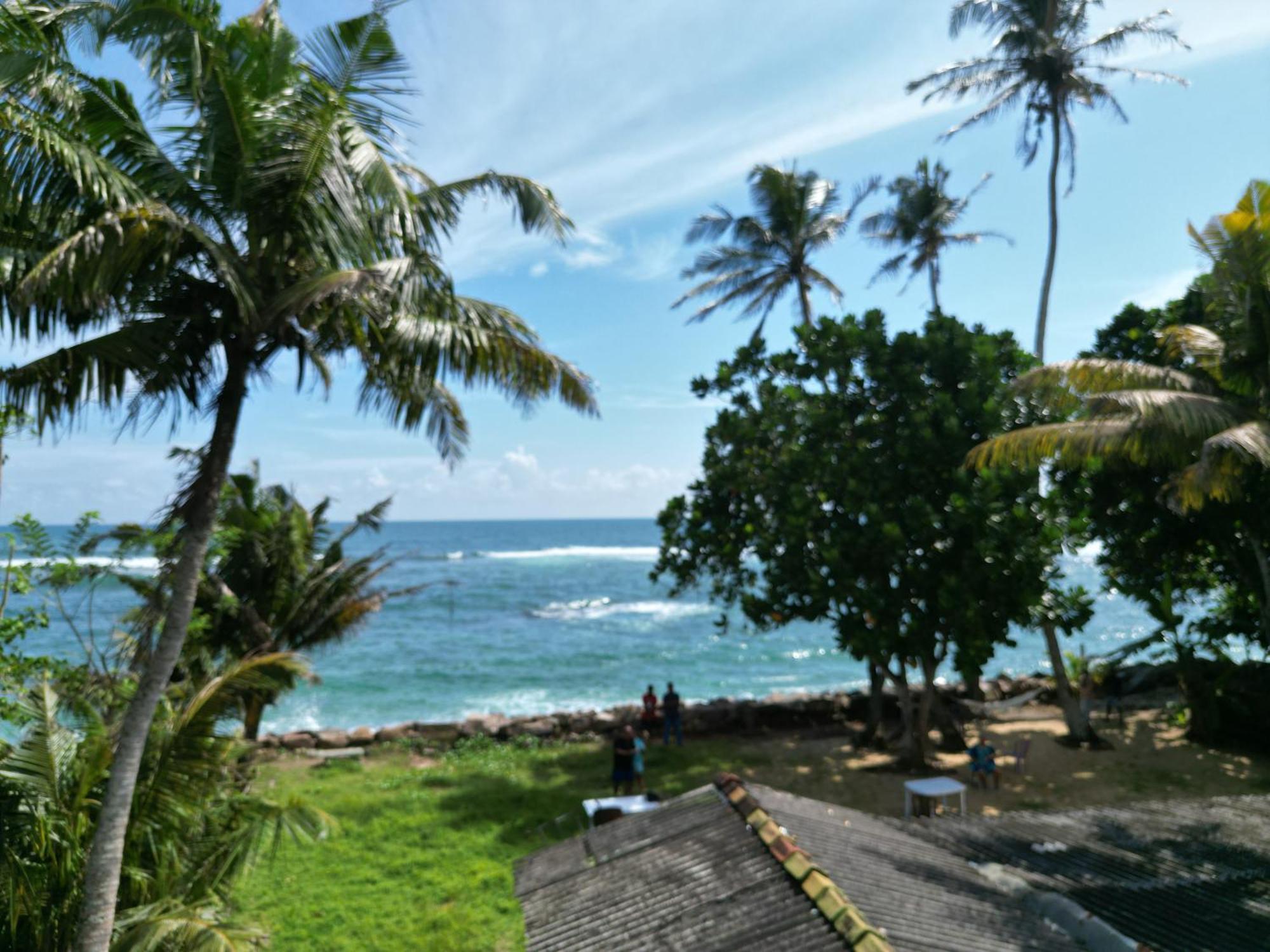 Together Beach House Midigama Exterior photo